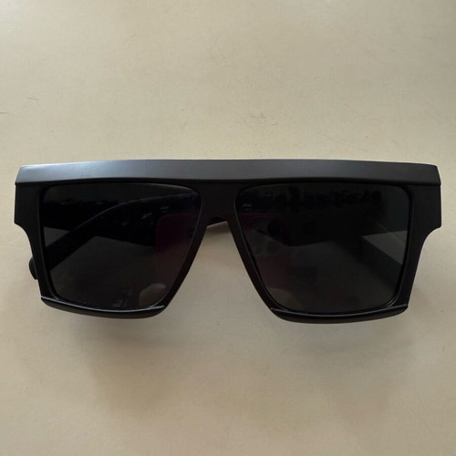 Large mask-style matte black sunglasses like new