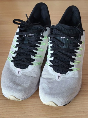 Nike Air Zoom Vomero 14 αθλητικά παπούτσια μεταχειρισμένα, μέγεθος 41, γκρι