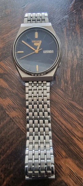 Seiko 5 Bleu dial