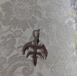 Rock charm silver like new