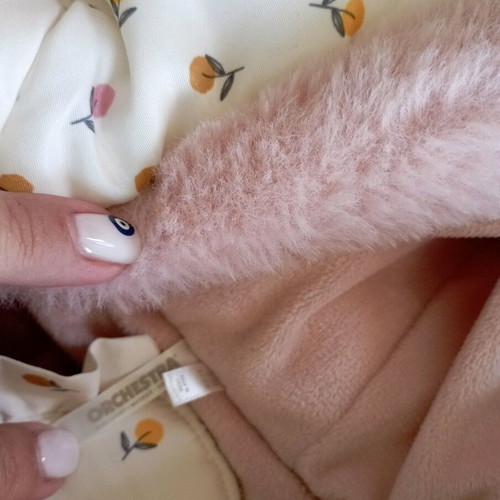 Baby jumpsuit like new for 6-month-old girl