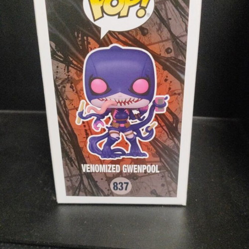 Funko Pop Venomized Gwenpool 837 Special Edition like new