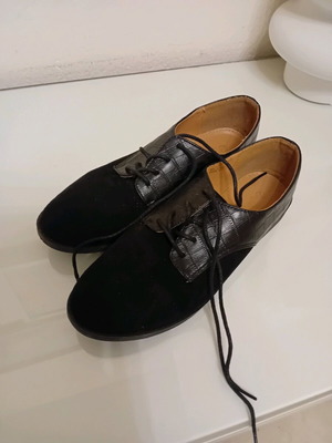 Women's ballerina shoes like new, size 39