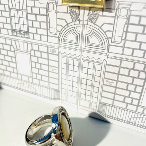 Blumarine ring like new, silver