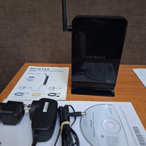 Netgear DGN1000 N150 ADSL2+ modem router like new