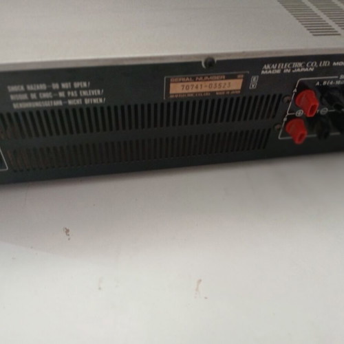 Ενισχυτής Akai AM-U310 σαν καινούργιος, 2 x 40 watts