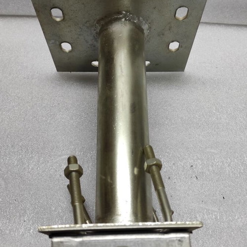 Galvanized square base for terrestrial antenna or satellite dish mast