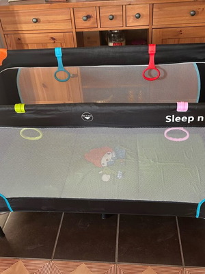 Παρκοκρεβατο Hauck sleep n play + στρωματάκι + χειρολαβές