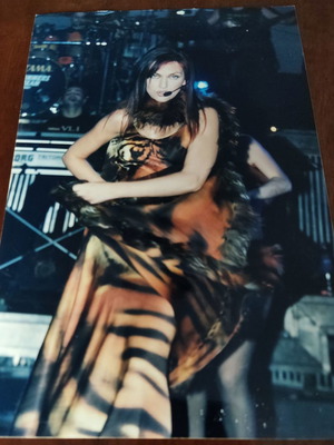 Kaiti Garbi authentic photo used 13.4x20 cm