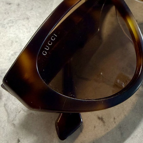 Gucci GG1333S 002 Havana Cat-Eye Sunglasses used, brown lenses