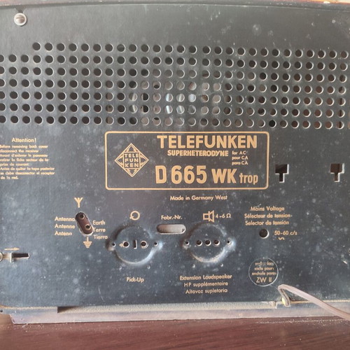 Telefunken D665 WK Trop radio used, 1950s tube model