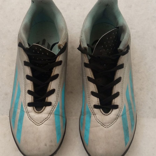 SOCCER SHOES ADIDAS MESSI***WAREHOUSE CLEARANCE***WHOEVER GETS THERE FIRST!