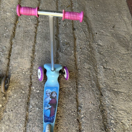 Elsa children's scooter used