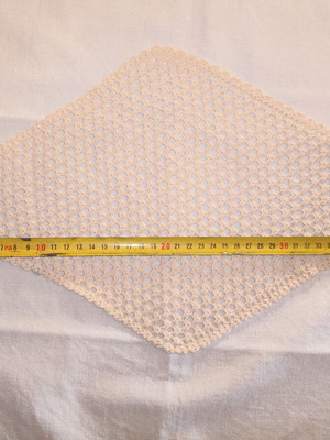Vintage handmade crochet piece like new