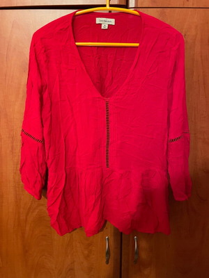 Calvin Klein blouse size M like new, red