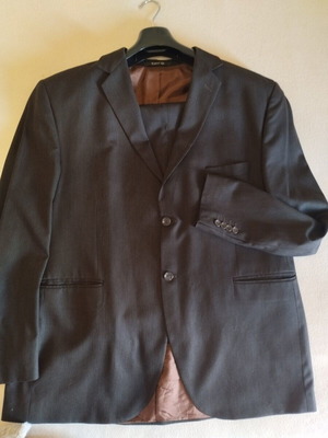 Suit set like new with shirt and brown tie