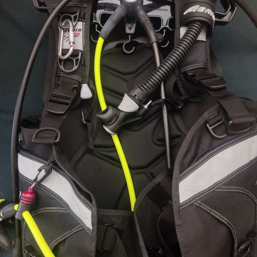Aeris EX100 diving jacket size M used with full equipment