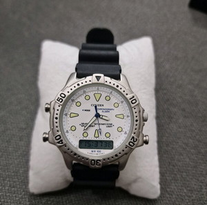 Citizen Quartz chronograph alarm C480