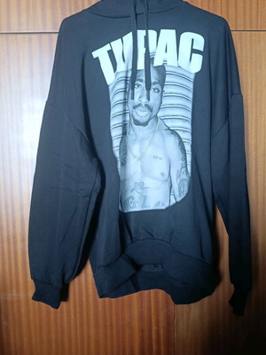 Tupac Bershka black hoodie sweatshirt unisex like new