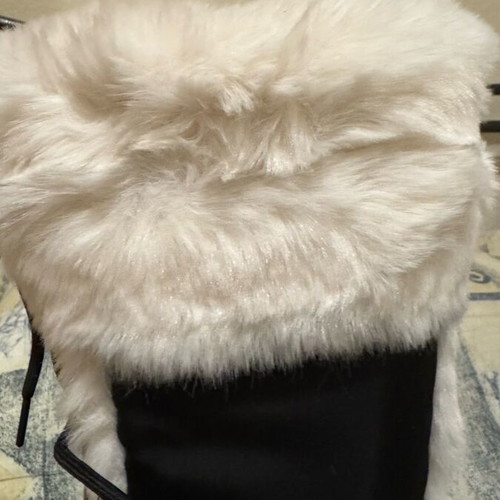 Moon Boot snow boots new, size 39-39.5, black and white