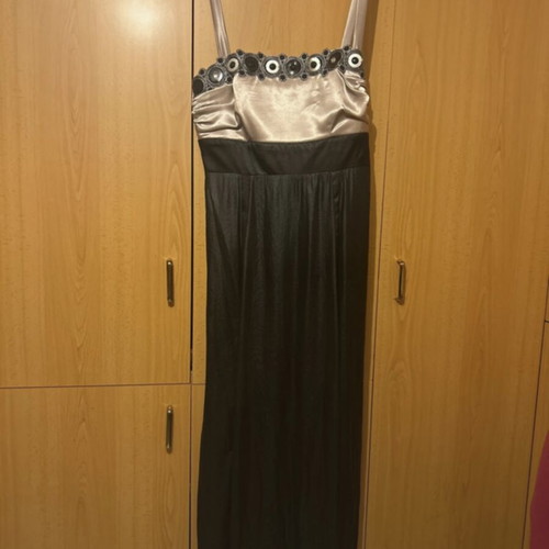Maxi dress like new, black and beige with strap, size L