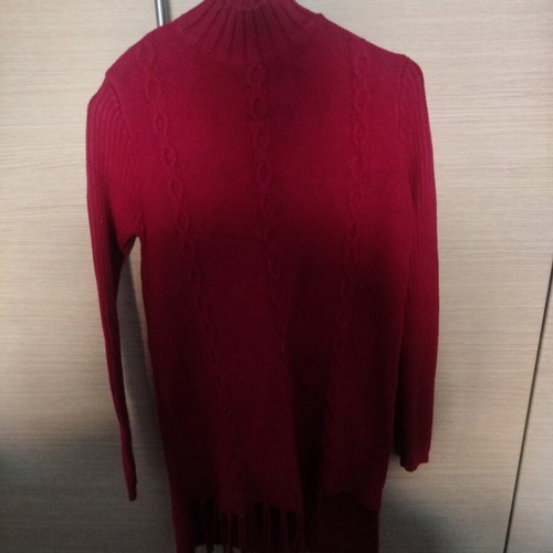 E&D Long Asymmetric Sweater like new, burgundy, size XL/XXL