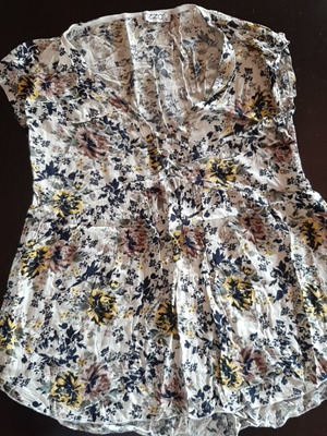 Τοπάκι Enzzo μεταχειρισμένο, αέρινο, μέγεθος S, μπεζ πολύχρωμο