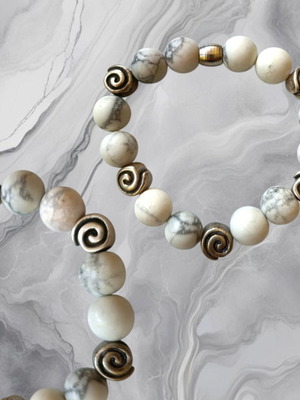 Howlite Handmade Bracelet with Semi-Precious Stones, New