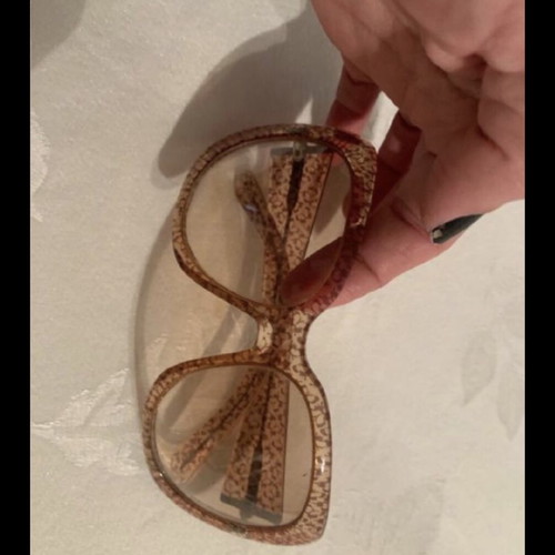 Bottega Veneta sunglasses almost like new, beige