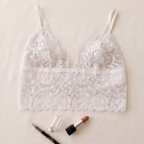 White Bustier Top like new with new Lip Combo gift