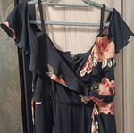 Le Chateu floral dress Medium like new black with pink flowers