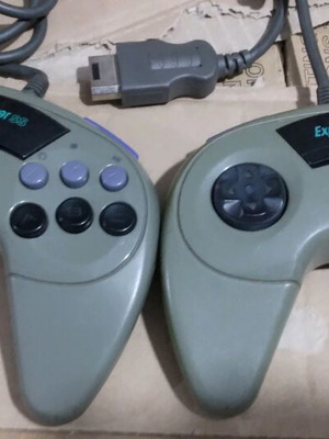 Sega Saturn Explorer 2 controllers used, functional set