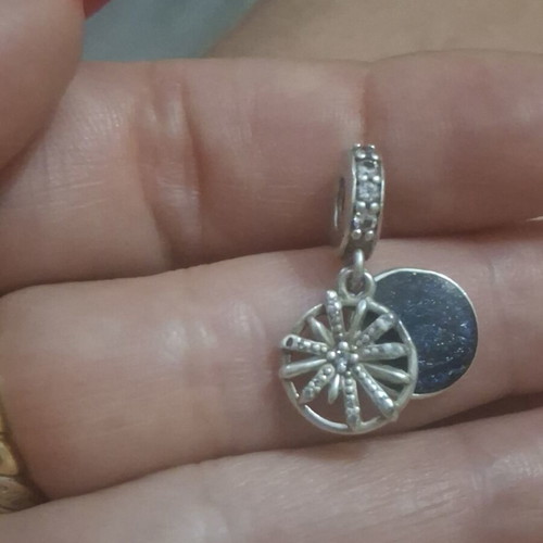 Pandora charm 'The Best Is Yet to Come' firework with zirconia stones