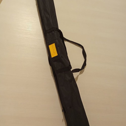 Aluminum folding tripod like new with case