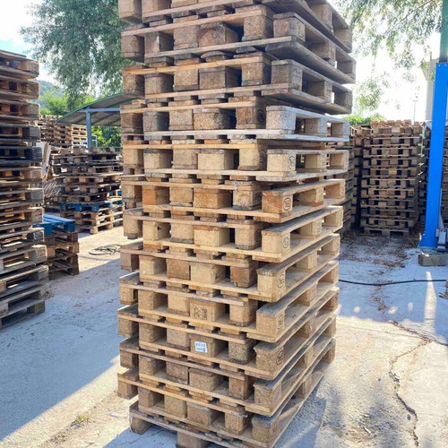 Pallets used, various types and sizes
