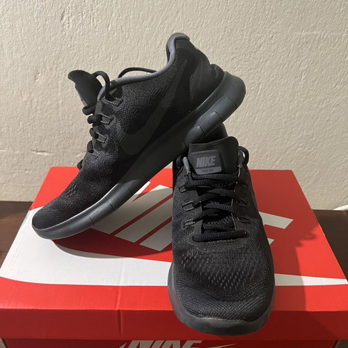 Nike Free RN sneakers size 41, black