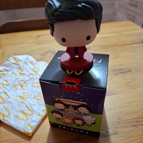 F.R.I.E.N.D.S collectible figure new with box