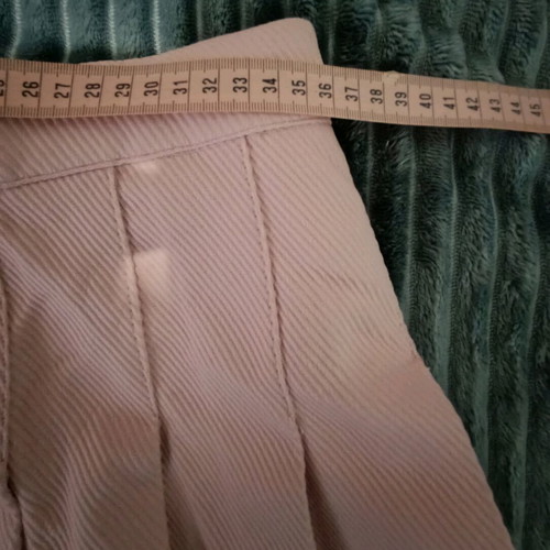 Mini tennis style skirt H&M Divided like new, pink/white, size Medium