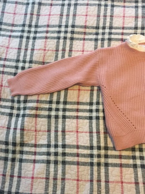 Mayoral sweater for girls like new, pink, size 116 cm