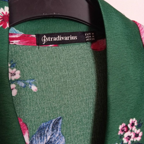 Stradivarius floral bomber jacket emerald green like new size M