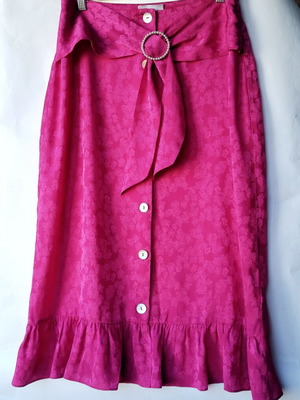 Art Dealer Midi Skirt with Etched Flowers Fuschia Size L like new
