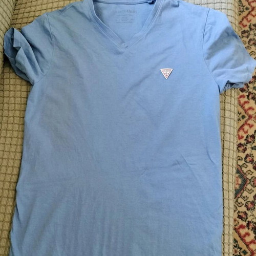 Guess men's t-shirt turquoise like new, size L