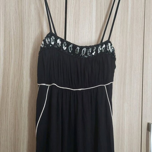 Women's dress used, black, with pleats on bust, size L