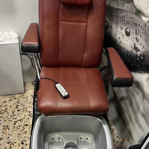 Pedicure chair used with massage function and remote control