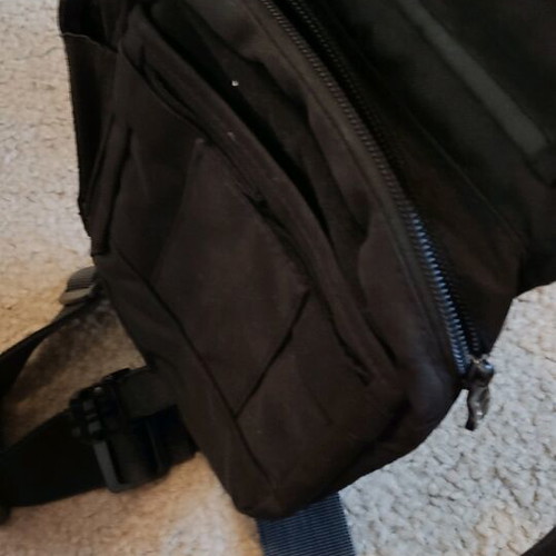 Polo crossbody bag like new, black
