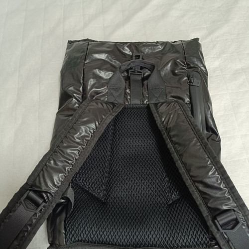 Rains backpack like new, black