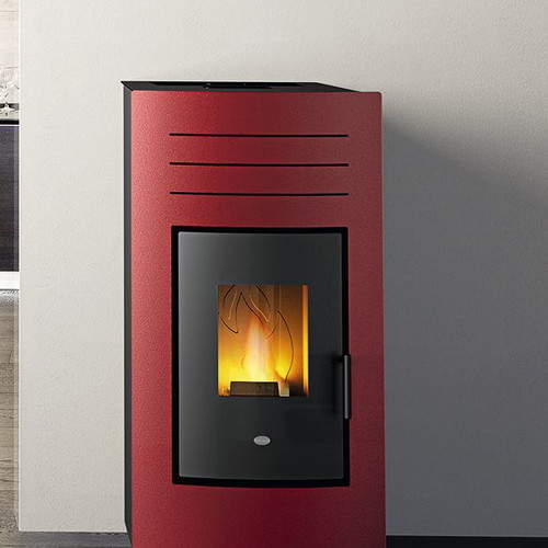 Eva Calor Linda 13kw Italian pellet stove new, red