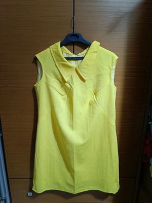 Yellow mini dress used, sleeveless with collar, size L