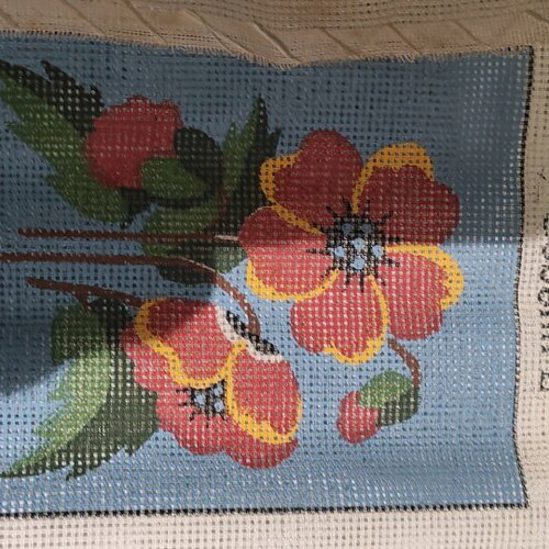 Embroidery new and unfinished, pack of 8 pieces