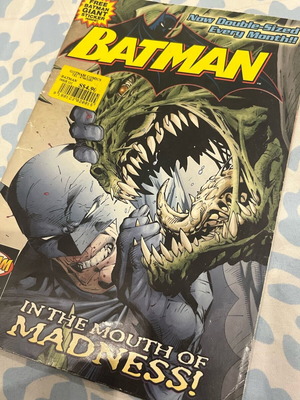 Batman comic book used 2002 Singapore edition In the Mouth of Madness #610